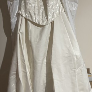 85304259-88EB-466F-B736-A4EDFCAB85BE 85304259-88EB-466F-B736-A4EDFCAB85BE