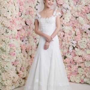 DOLLY-684x1024 DOLLY-684x1024