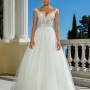 brautkleid-prinzessschnitt-transparentes-spitzentop-bestickt-v-ausschnitt-schleppe-justin-alexander-88117-front1 brautkleid-prinzessschnitt-transparentes-spitzentop-bestickt-v-ausschnitt-schleppe-justin-alexander-88117-front1