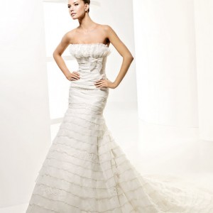 avance-la-sposa-2010-modelo-latina_b avance-la-sposa-2010-modelo-latina_b