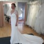 Vestido de novia de lado con velo Vestido de novia de lado con velo
