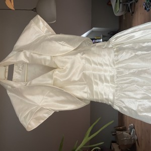 5FED33A5-2026-4075-B0A4-61999632FEB5