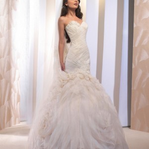 Robe-de-mariée-Empire-du-mariage-2013-Modèle-je-la-veux-841x1023 Robe-de-mariée-Empire-du-mariage-2013-Modèle-je-la-veux-841x1023