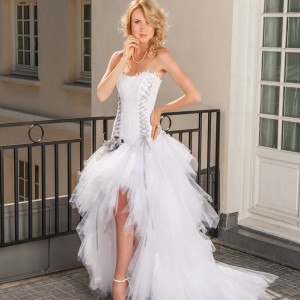 Robe-de-mariée-Aurye-Mariages-2013-Modèle-Mustang Robe-de-mariée-Aurye-Mariages-2013-Modèle-Mustang