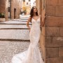 ALBIORIX-pronovias-2021-robe-de-mariee-sirene-dentelle-sexy-muses-rouen-3 ALBIORIX-pronovias-2021-robe-de-mariee-sirene-dentelle-sexy-muses-rouen-3