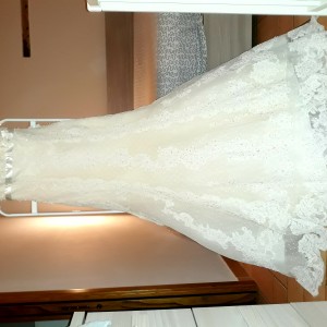 Laura la sposa chic – T42 | Weddalia