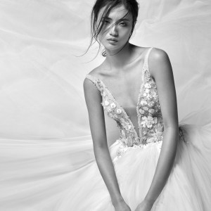 11-abiti-sposa-alessandra-rinaudo-2019-collezione-sposa-1 11-abiti-sposa-alessandra-rinaudo-2019-collezione-sposa-1