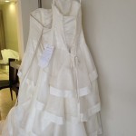 Colgado cola arriba p bailar