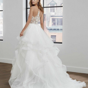 35F9B307-93A8-404A-8A06-97B6370E2FDE 35F9B307-93A8-404A-8A06-97B6370E2FDE