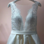 DRESS 5 DRESS 5