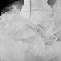 Wedding pic bride knelt down Wedding pic bride knelt down